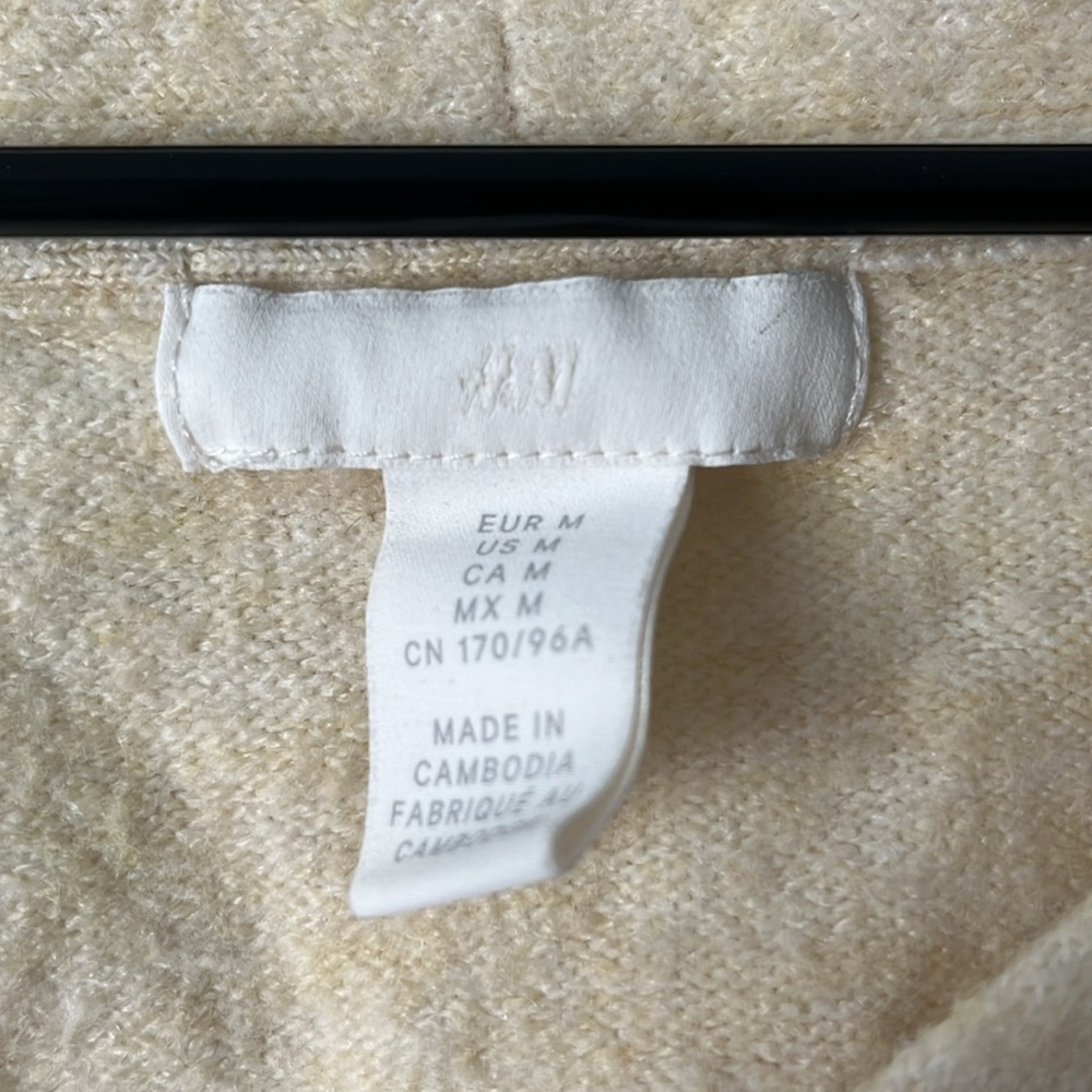 Light Yellow H&M V Neck Sweater - Picture 2 of 3